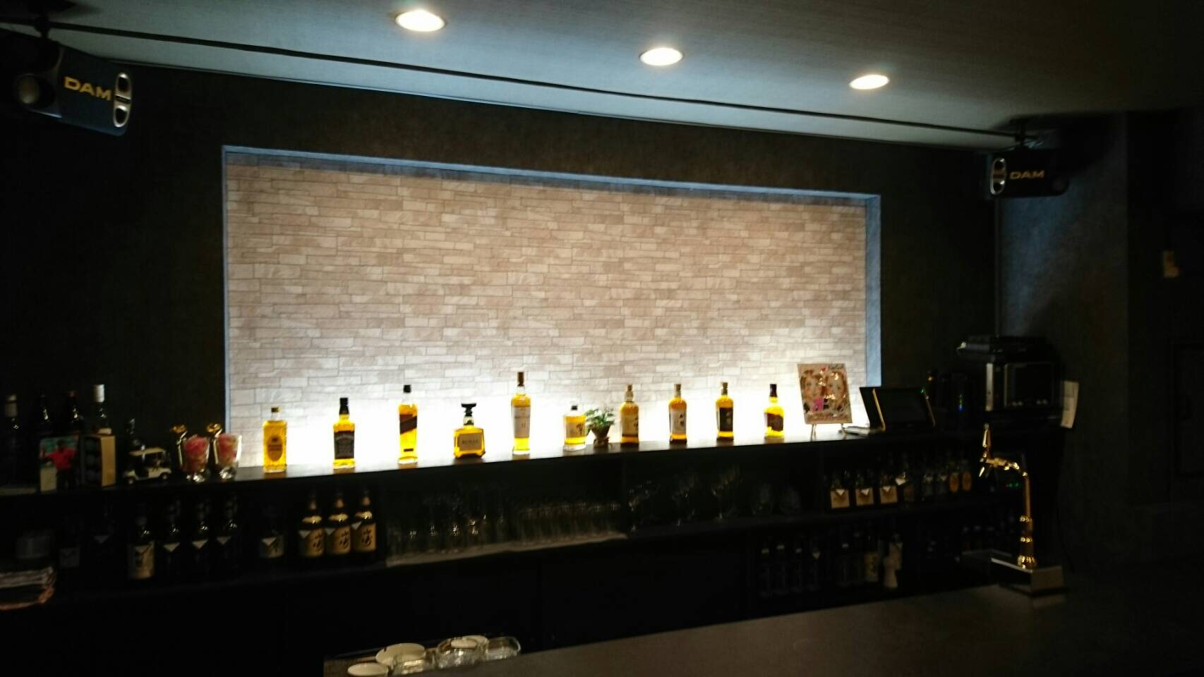 NEW OPEN【Lip Out】